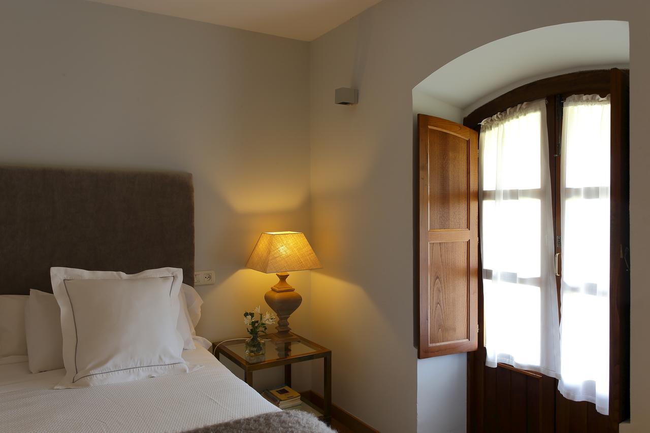 La Ermita De Deva Hotel Gijon Bagian luar foto