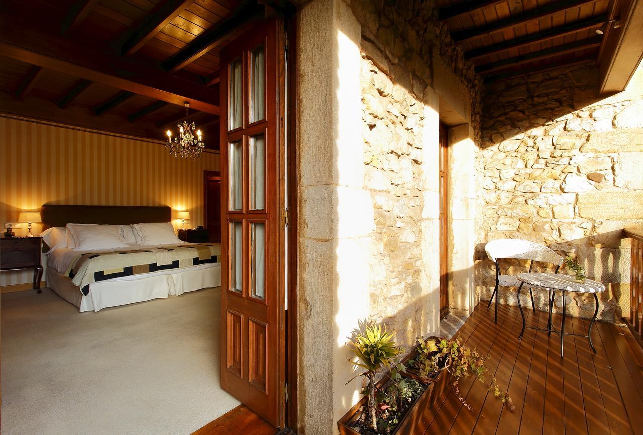 La Ermita De Deva Hotel Gijon Bagian luar foto